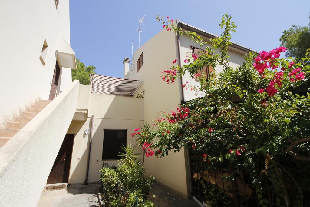 I Ginepri Villa Sorso Exteriör bild